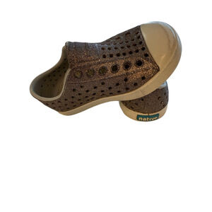 Girls Native Shoes Size c5 Purple Glitter